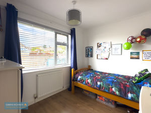 Bedroom- click for photo gallery